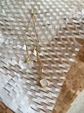 Load image into Gallery viewer, Lustre