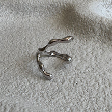 Load image into Gallery viewer, Molten