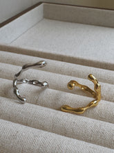 Load image into Gallery viewer, Molten