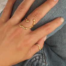 Load image into Gallery viewer, Molten