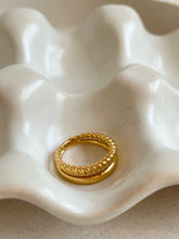 Load image into Gallery viewer, Solara