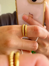 Load image into Gallery viewer, Solara