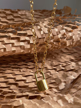 Load image into Gallery viewer, Lockette