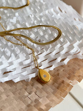 Load image into Gallery viewer, Dewdrop