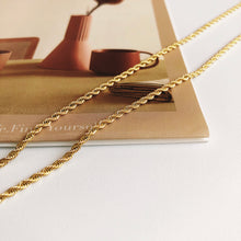 Load image into Gallery viewer, valen rope chain necklace
