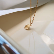 Load image into Gallery viewer, solis pendant necklace
