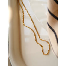 Load image into Gallery viewer, matisse necklace
